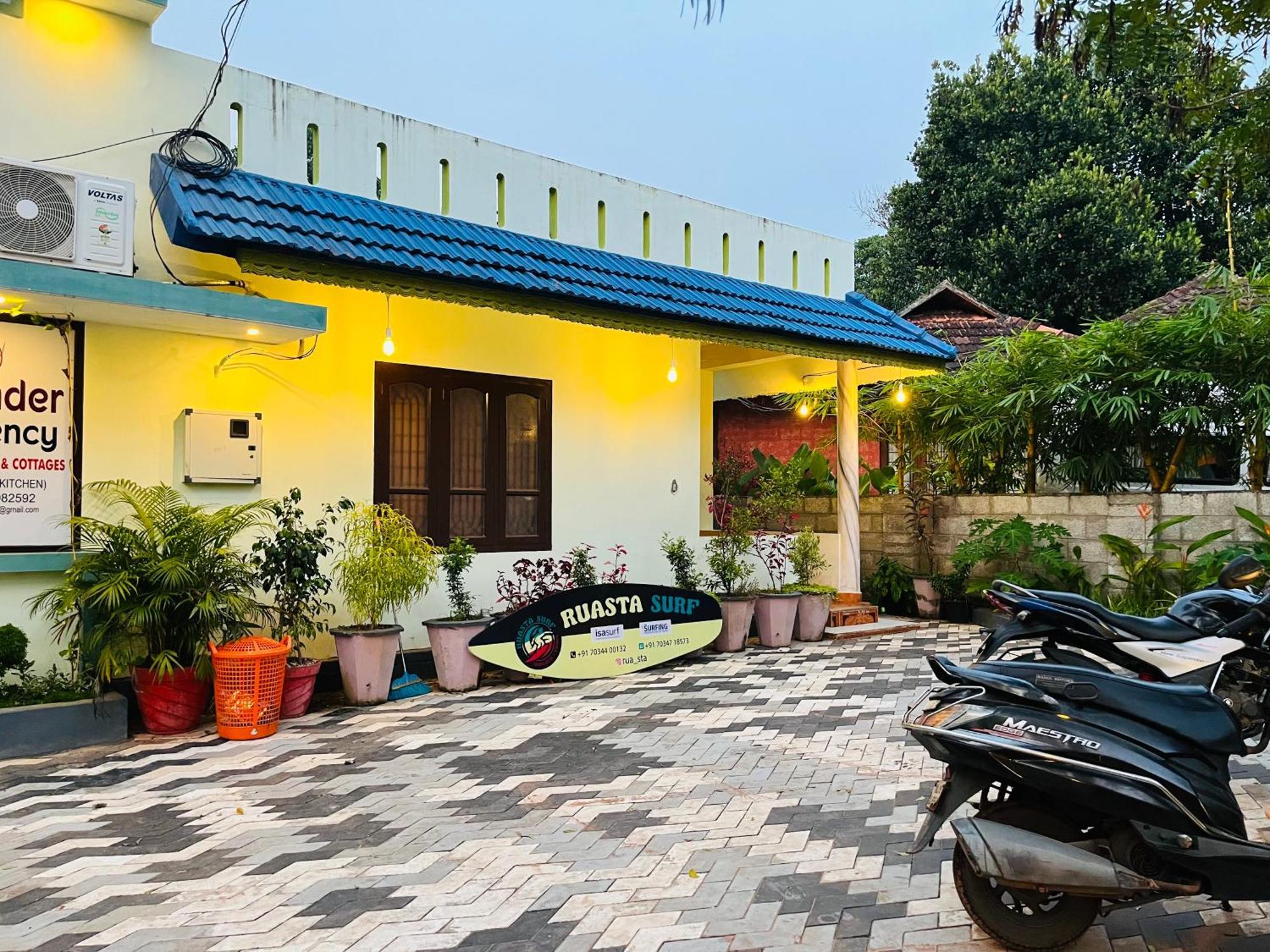 Lavender Residency Acomodação com café da manhã Varkala Exterior foto